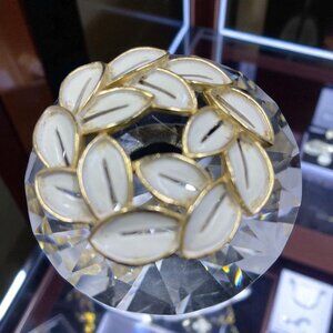 Vintage Trifari Wreath Brooch White Enamel Gold Leaf Pin Mod Holiday Gift